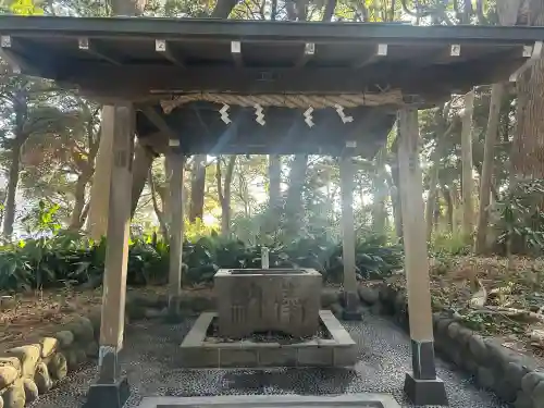 諸口神社の{uncategorized: "未分類", other: "その他", undefined: "問題あり", building: "その他建物", grave: "お墓", sacred_gate: "鳥居", guardian: "狛犬", statue: "像", buddha: "仏像", history: "歴史", nature: "自然", garden: "庭園", animal: "動物", pagoda: "塔", temizu: "手水舎", mountain_gate: "山門・神門", sanctuary: "本殿・本堂", subordinate: "末社・摂社", art: "芸術", scenery: "景色", jizo: "地蔵", ema: "絵馬", goshuin: "御朱印", omikuji: "おみくじ", items: "授与品その他", amulet: "お守り", goshuincho: "御朱印帳", eats: "食事", festival: "お祭り", votive_dance: "神楽", shichigosan: "七五三参", wedding: "結婚式", experience: "体験その他", initially: "初詣", around: "周辺", anti_infection: "感染症対策"}
