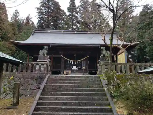 八王子神社の本殿・本堂