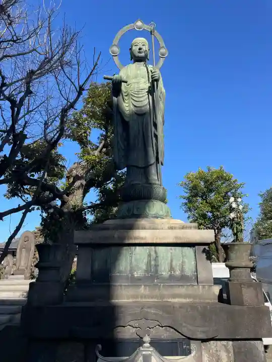 瑞泰寺の{uncategorized: "未分類", other: "その他", undefined: "問題あり", building: "その他建物", grave: "お墓", sacred_gate: "鳥居", guardian: "狛犬", statue: "像", buddha: "仏像", history: "歴史", nature: "自然", garden: "庭園", animal: "動物", pagoda: "塔", temizu: "手水舎", mountain_gate: "山門・神門", sanctuary: "本殿・本堂", subordinate: "末社・摂社", art: "芸術", scenery: "景色", jizo: "地蔵", ema: "絵馬", goshuin: "御朱印", omikuji: "おみくじ", items: "授与品その他", amulet: "お守り", goshuincho: "御朱印帳", eats: "食事", festival: "お祭り", votive_dance: "神楽", shichigosan: "七五三参", wedding: "結婚式", experience: "体験その他", initially: "初詣", around: "周辺", anti_infection: "感染症対策"}