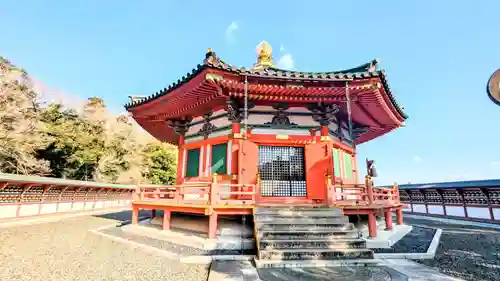 成田山新勝寺の末社