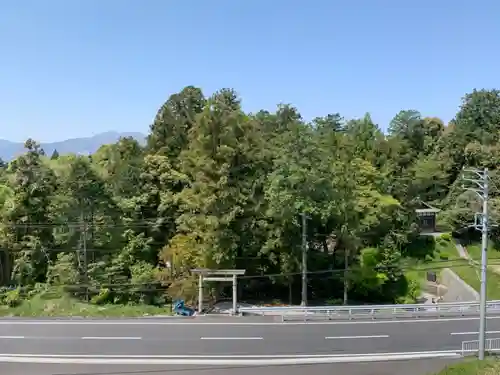 神明社の鳥居