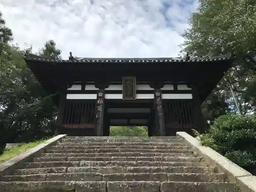 太山寺の山門