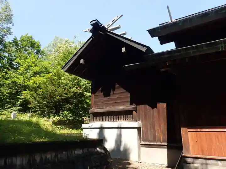 神居神社の本殿・本堂