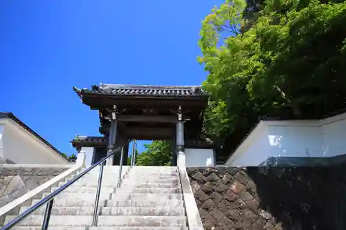 東泉寺の鳥居