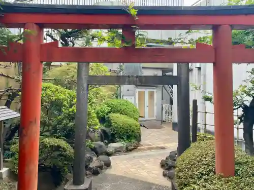 靍護稲荷神社(東京都)