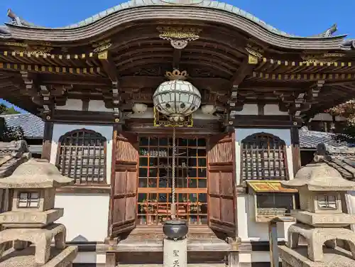 矢田寺の本殿