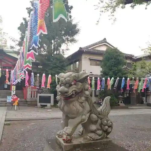 導きの社 熊野町熊野神社(くまくま神社)の狛犬