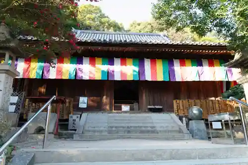 石手寺の本殿