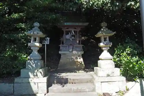 日岡神社の末社