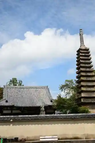 般若寺 ❁﻿コスモス寺❁の塔