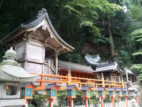 本瀧寺の本殿