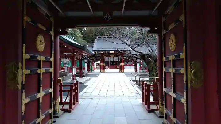 志波彦神社・鹽竈神社の山門・神門