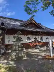 松本神社の本殿