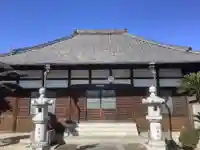 極楽寺の本殿・本堂