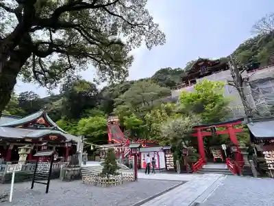 祐徳稲荷神社の{uncategorized: "未分類", other: "その他", undefined: "問題あり", building: "その他建物", grave: "お墓", sacred_gate: "鳥居", guardian: "狛犬", statue: "像", buddha: "仏像", history: "歴史", nature: "自然", garden: "庭園", animal: "動物", pagoda: "塔", temizu: "手水舎", mountain_gate: "山門・神門", sanctuary: "本殿・本堂", subordinate: "末社・摂社", art: "芸術", scenery: "景色", jizo: "地蔵", ema: "絵馬", goshuin: "御朱印", omikuji: "おみくじ", items: "授与品その他", amulet: "お守り", goshuincho: "御朱印帳", eats: "食事", festival: "お祭り", votive_dance: "神楽", shichigosan: "七五三参", wedding: "結婚式", experience: "体験その他", initially: "初詣", around: "周辺", anti_infection: "感染症対策"}