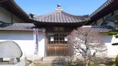 東林山 法蔵院の本殿・本堂