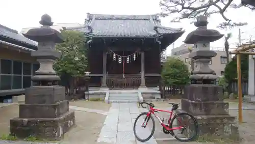 胡録神社の本殿・本堂
