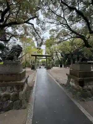 七所神社の{uncategorized: "未分類", other: "その他", undefined: "問題あり", building: "その他建物", grave: "お墓", sacred_gate: "鳥居", guardian: "狛犬", statue: "像", buddha: "仏像", history: "歴史", nature: "自然", garden: "庭園", animal: "動物", pagoda: "塔", temizu: "手水舎", mountain_gate: "山門・神門", sanctuary: "本殿・本堂", subordinate: "末社・摂社", art: "芸術", scenery: "景色", jizo: "地蔵", ema: "絵馬", goshuin: "御朱印", omikuji: "おみくじ", items: "授与品その他", amulet: "お守り", goshuincho: "御朱印帳", eats: "食事", festival: "お祭り", votive_dance: "神楽", shichigosan: "七五三参", wedding: "結婚式", experience: "体験その他", initially: "初詣", around: "周辺", anti_infection: "感染症対策"}