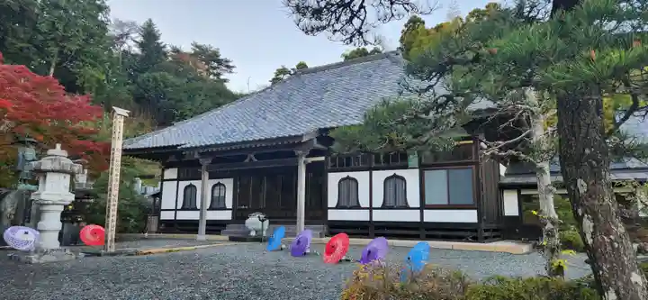 宝蔵寺の本殿・本堂
