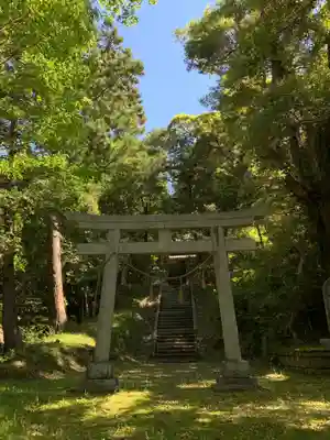 三上大明神の鳥居