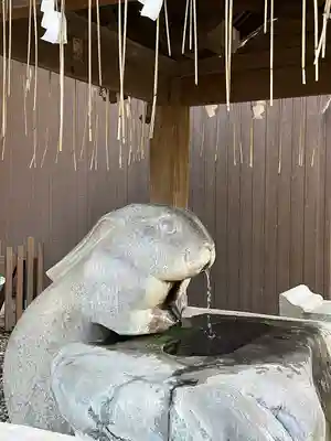 調神社の手水舎