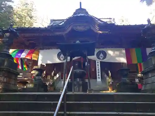 満願寺の本殿