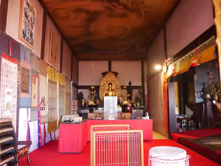 光恩寺の本殿・本堂