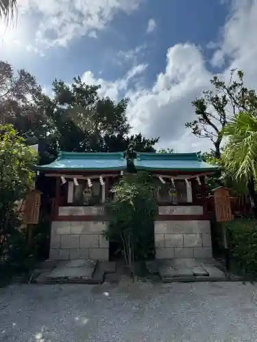 波上宮の{uncategorized: "未分類", other: "その他", undefined: "問題あり", building: "その他建物", grave: "お墓", sacred_gate: "鳥居", guardian: "狛犬", statue: "像", buddha: "仏像", history: "歴史", nature: "自然", garden: "庭園", animal: "動物", pagoda: "塔", temizu: "手水舎", mountain_gate: "山門・神門", sanctuary: "本殿・本堂", subordinate: "末社・摂社", art: "芸術", scenery: "景色", jizo: "地蔵", ema: "絵馬", goshuin: "御朱印", omikuji: "おみくじ", items: "授与品その他", amulet: "お守り", goshuincho: "御朱印帳", eats: "食事", festival: "お祭り", votive_dance: "神楽", shichigosan: "七五三参", wedding: "結婚式", experience: "体験その他", initially: "初詣", around: "周辺", anti_infection: "感染症対策"}