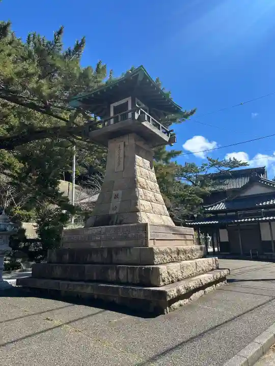 誕生寺の{uncategorized: "未分類", other: "その他", undefined: "問題あり", building: "その他建物", grave: "お墓", sacred_gate: "鳥居", guardian: "狛犬", statue: "像", buddha: "仏像", history: "歴史", nature: "自然", garden: "庭園", animal: "動物", pagoda: "塔", temizu: "手水舎", mountain_gate: "山門・神門", sanctuary: "本殿・本堂", subordinate: "末社・摂社", art: "芸術", scenery: "景色", jizo: "地蔵", ema: "絵馬", goshuin: "御朱印", omikuji: "おみくじ", items: "授与品その他", amulet: "お守り", goshuincho: "御朱印帳", eats: "食事", festival: "お祭り", votive_dance: "神楽", shichigosan: "七五三参", wedding: "結婚式", experience: "体験その他", initially: "初詣", around: "周辺", anti_infection: "感染症対策"}
