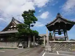 雲芳寺の建物その他