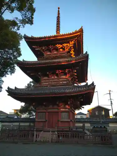 斑鳩寺の塔