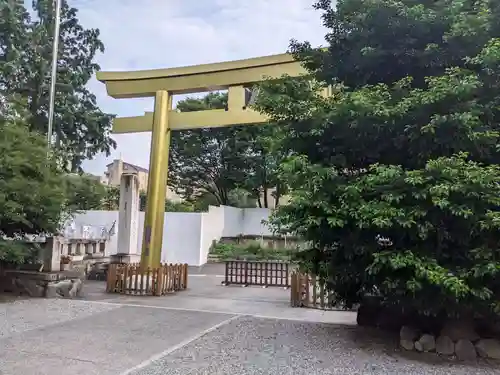 金神社の鳥居