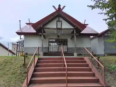 屈足神社の本殿・本堂