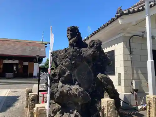 鶴見神社の狛犬