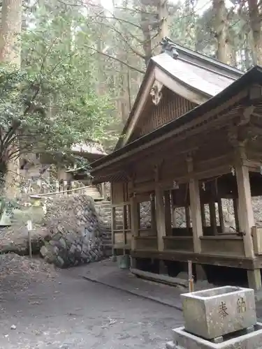 上色見熊野座神社の建物その他