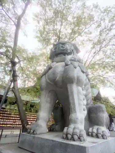 寒川神社の狛犬