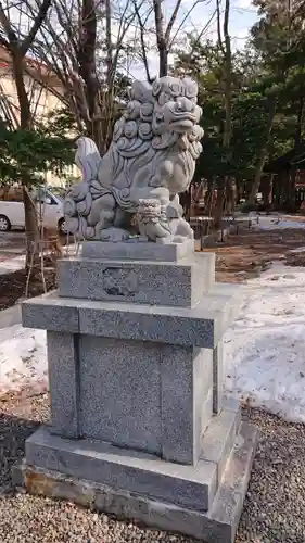 琴似神社の狛犬