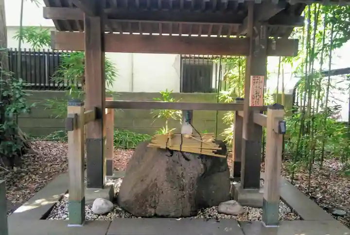 伊豆美神社の手水舎