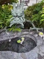 三輪神社の手水