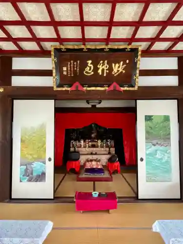 東大禅寺の本殿