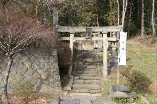 直毘神社の鳥居