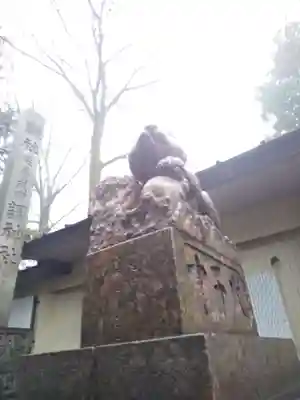 調神社の狛犬