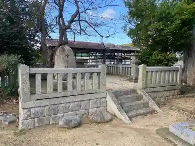 岸河神社の{uncategorized: "未分類", other: "その他", undefined: "問題あり", building: "その他建物", grave: "お墓", sacred_gate: "鳥居", guardian: "狛犬", statue: "像", buddha: "仏像", history: "歴史", nature: "自然", garden: "庭園", animal: "動物", pagoda: "塔", temizu: "手水舎", mountain_gate: "山門・神門", sanctuary: "本殿・本堂", subordinate: "末社・摂社", art: "芸術", scenery: "景色", jizo: "地蔵", ema: "絵馬", goshuin: "御朱印", omikuji: "おみくじ", items: "授与品その他", amulet: "お守り", goshuincho: "御朱印帳", eats: "食事", festival: "お祭り", votive_dance: "神楽", shichigosan: "七五三参", wedding: "結婚式", experience: "体験その他", initially: "初詣", around: "周辺", anti_infection: "感染症対策"}