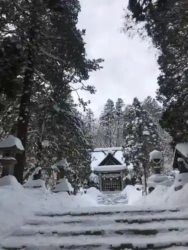 由仁神社(北海道)