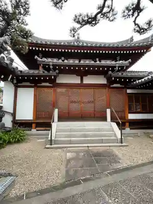 西之坊の本殿・本堂