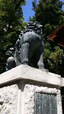 諏訪大社下社秋宮の狛犬