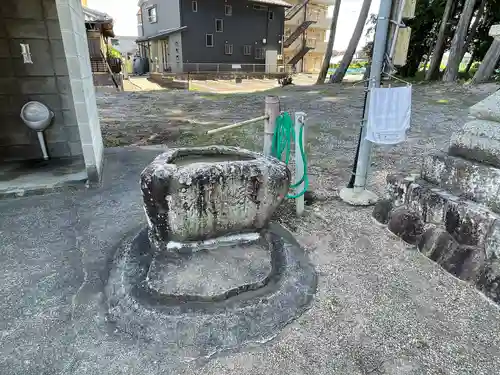 八幡神社の手水舎