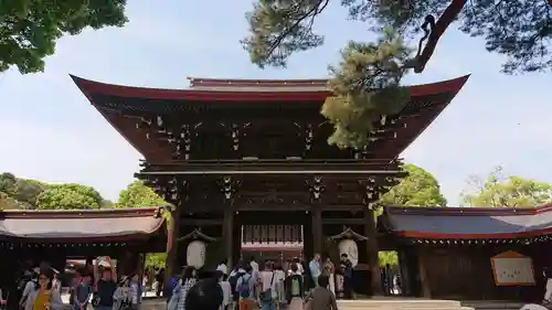 明治神宮の山門・神門