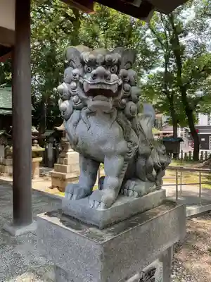 六所社(金城町)の狛犬