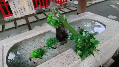 新田神社の手水舎